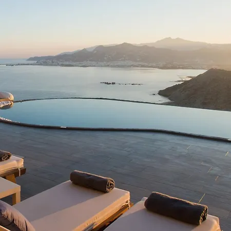 Naxos Rock Villa *
