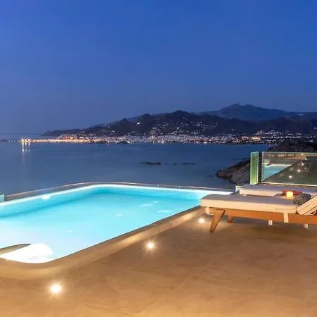 Villa Naxos Rock *