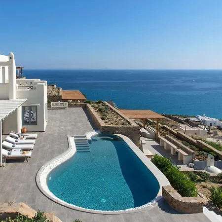 Villa Naxos Rock *