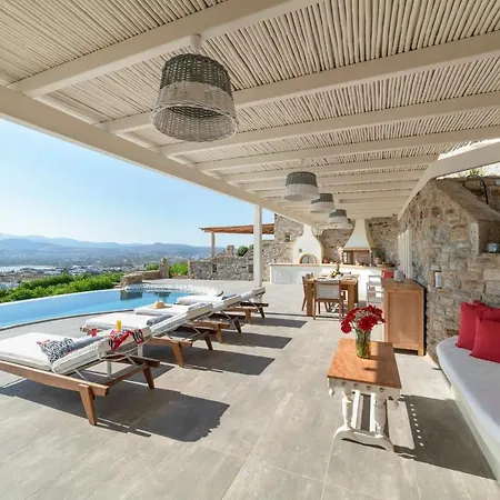 Villa Naxos Rock