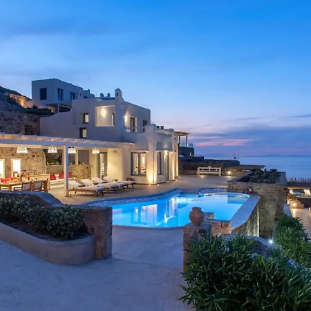 Villa Naxos Rock