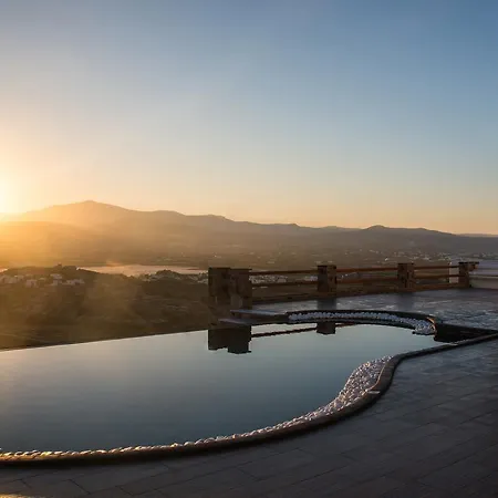 Naxos Rock Stelida (Naxos)